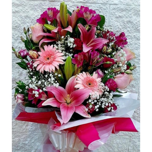 Premium Vase Roses and Lilies